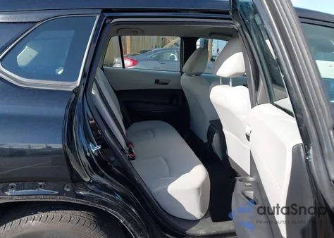 2023 Toyota Corolla Cross L z USA, uszkodzony, nr VIN 7MUAAAAG2PV050236